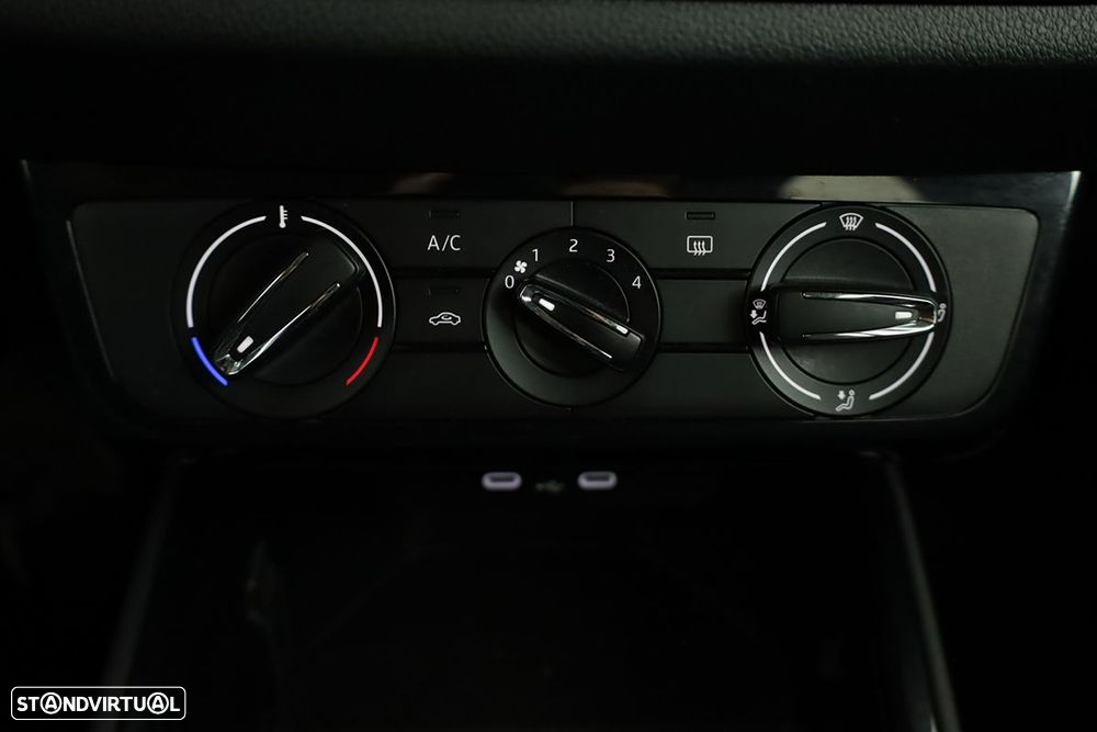 Skoda Fabia 1.0 TSI Selection DSG - 13