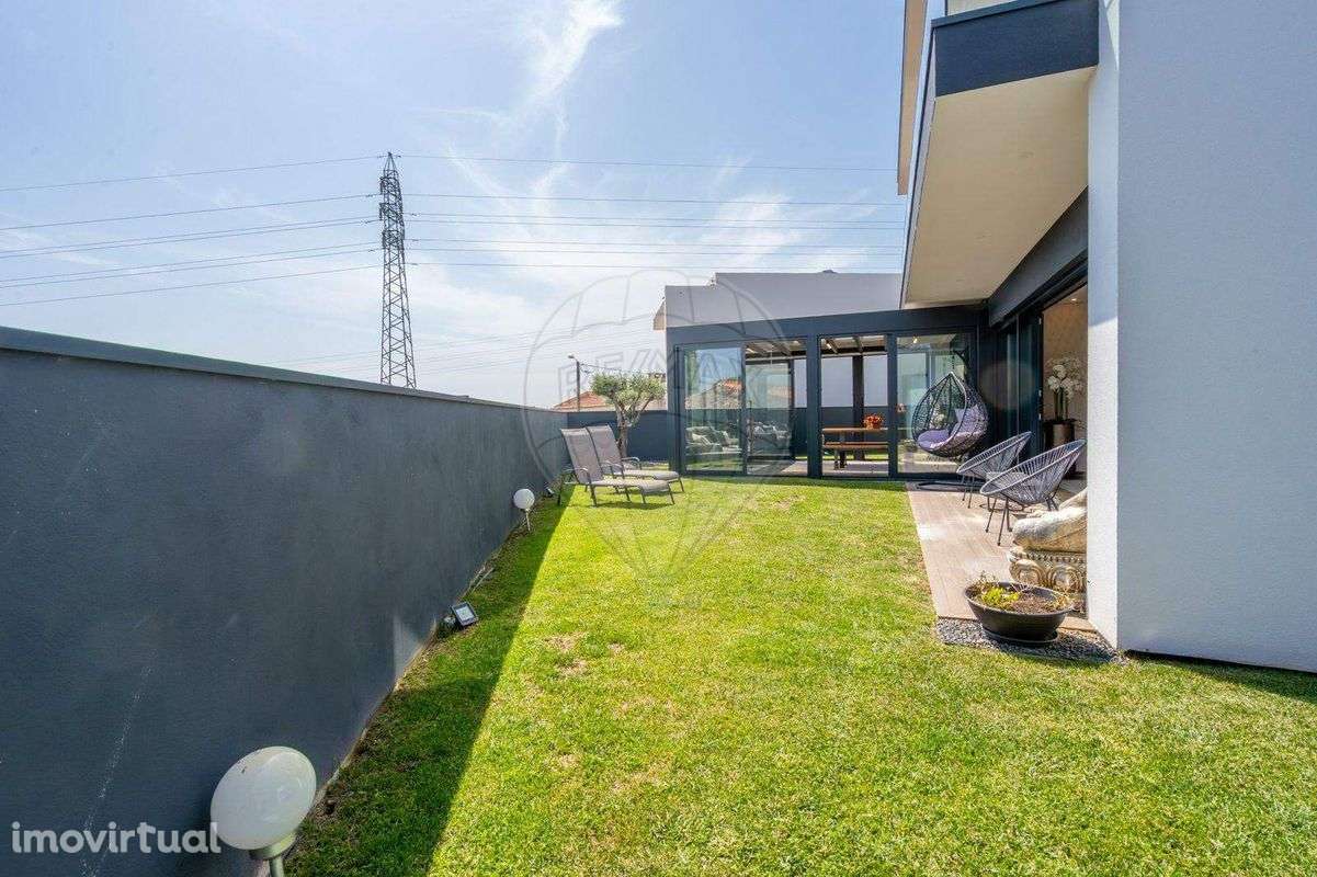 Moradia T3 em Gemeses, Esposende - Grande imagem: 4/46