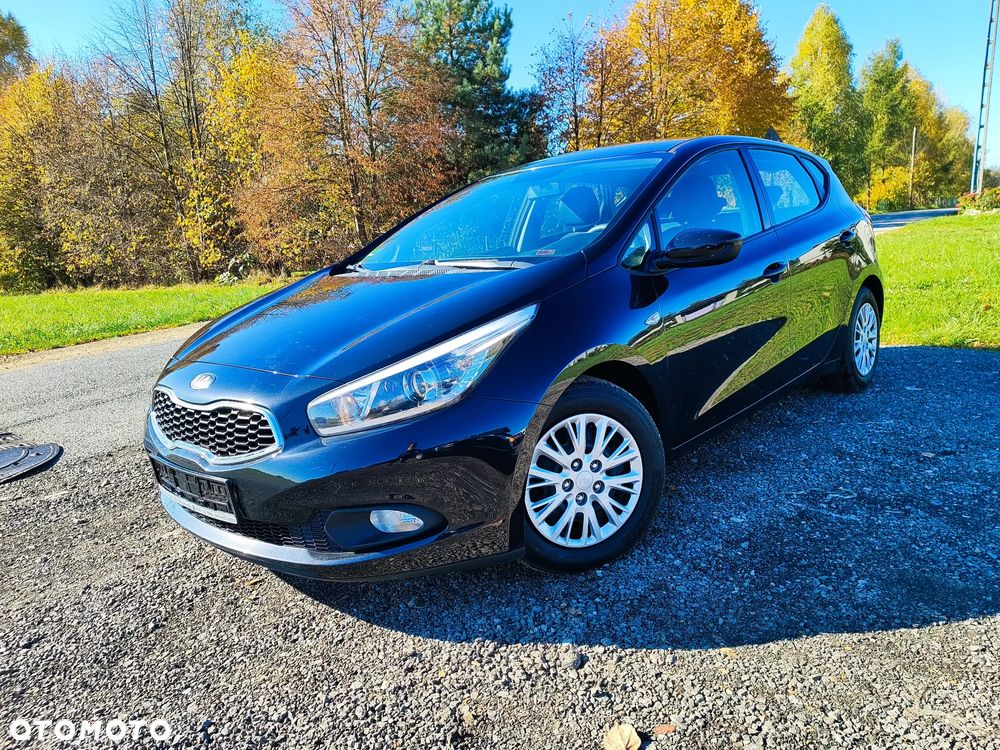 Kia Ceed 1.4 CVVT Attract - 1
