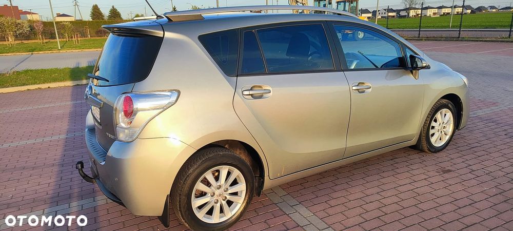 Toyota Verso 2.0 D-4D Active 7os - 3