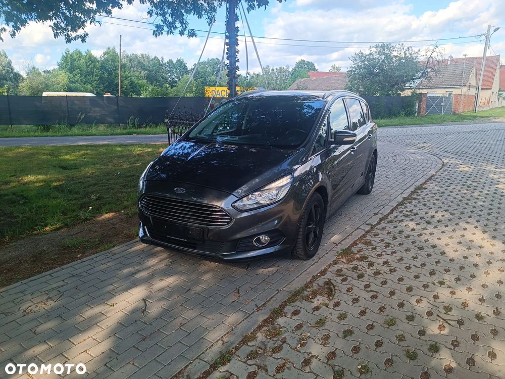 Ford S-Max 2.0 EcoBlue Titanium - 1