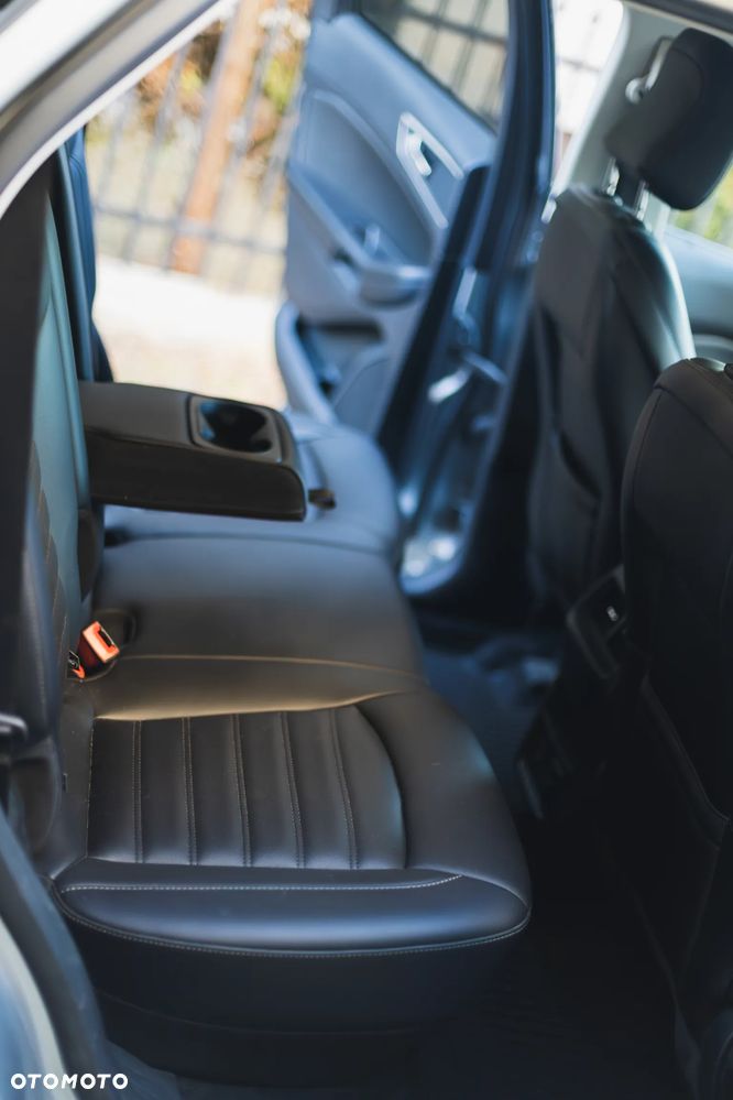 Ford Edge - 6