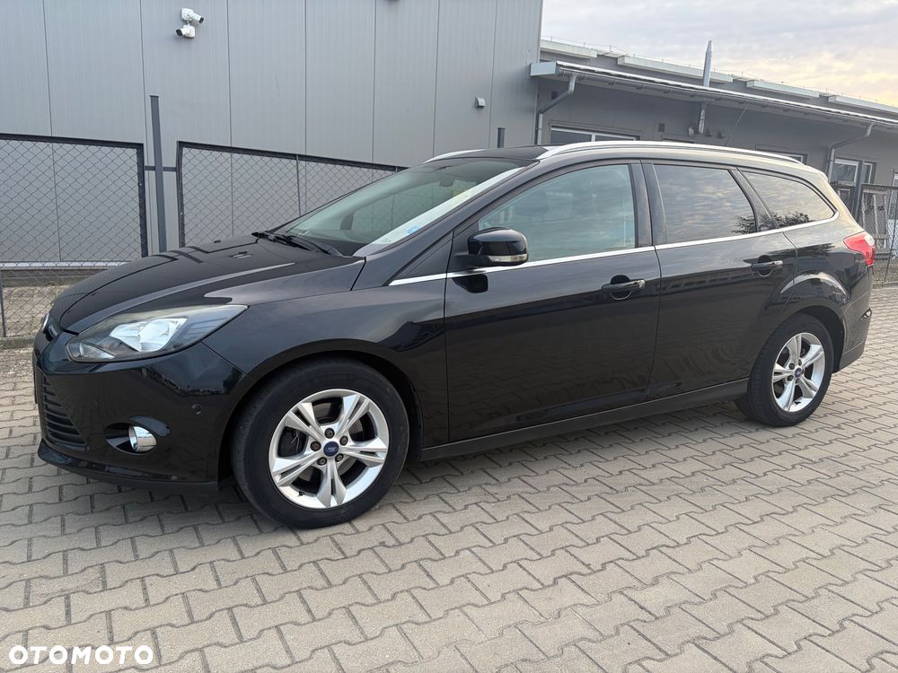Ford Focus 1.6 EcoBoost Trend - 11