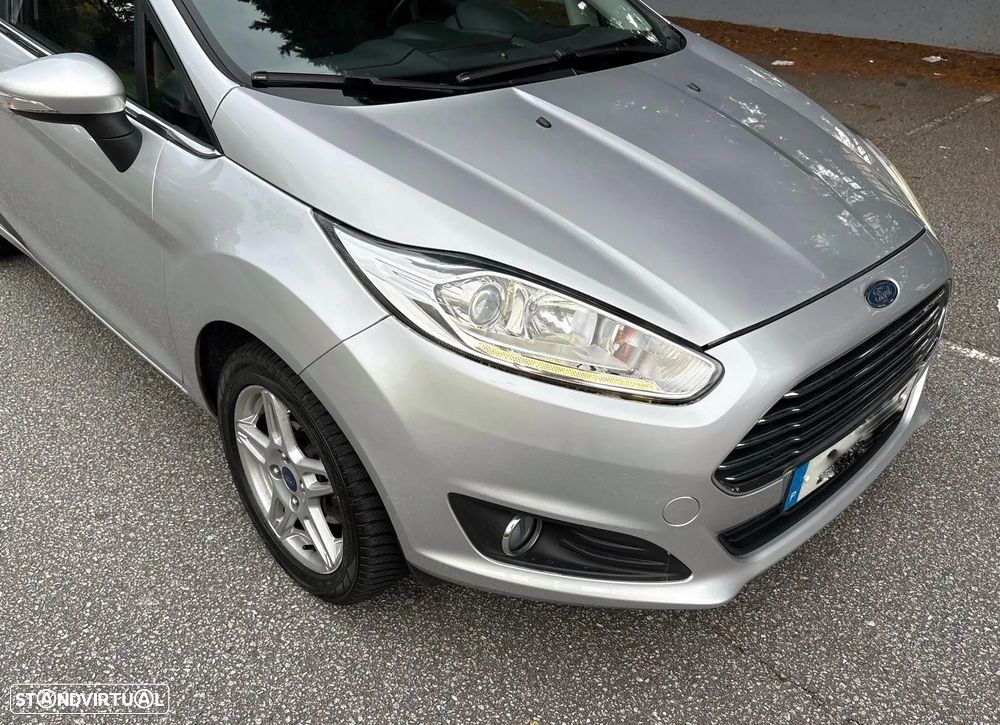 Ford Fiesta 1.0 T EcoBoost Titanium - 21
