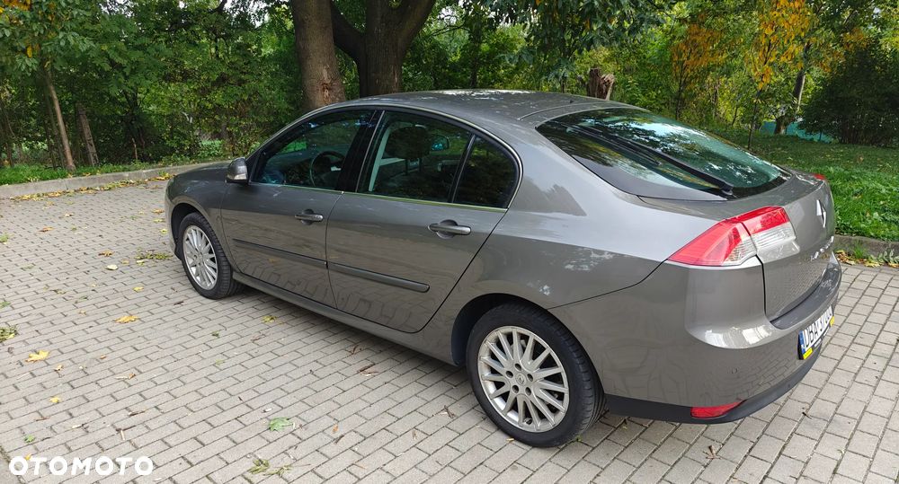 Renault Laguna - 8