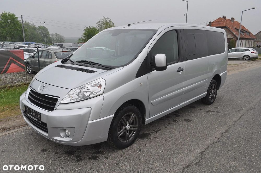 Peugeot Expert - 8