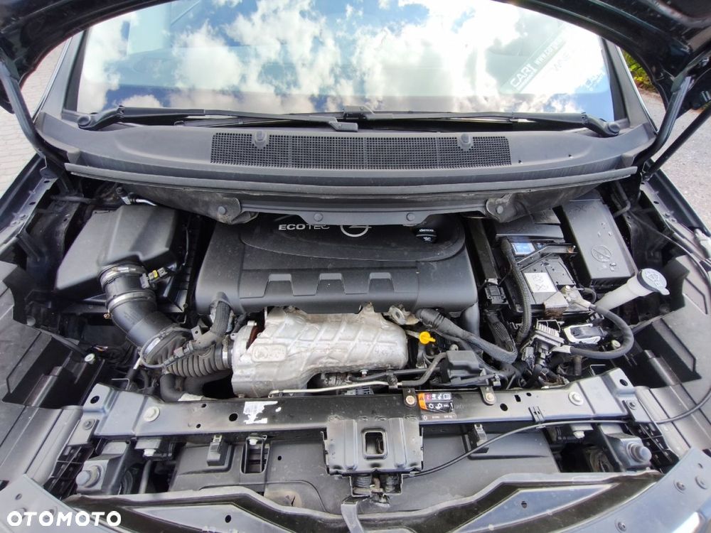 Opel Zafira - 19