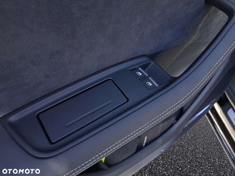 Audi Q8 55 TFSI mHEV Quattro Tiptronic - 31