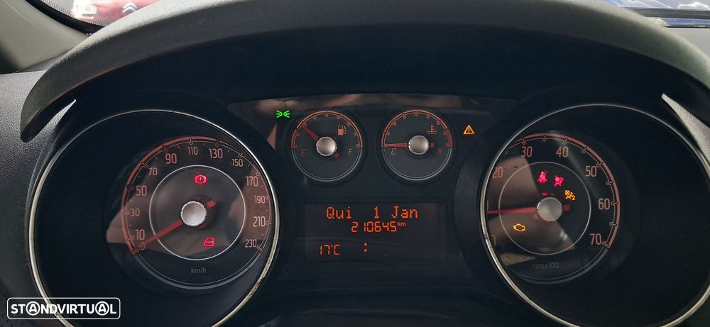 Fiat Punto 1.3 M-Jet Easy S&S - 6