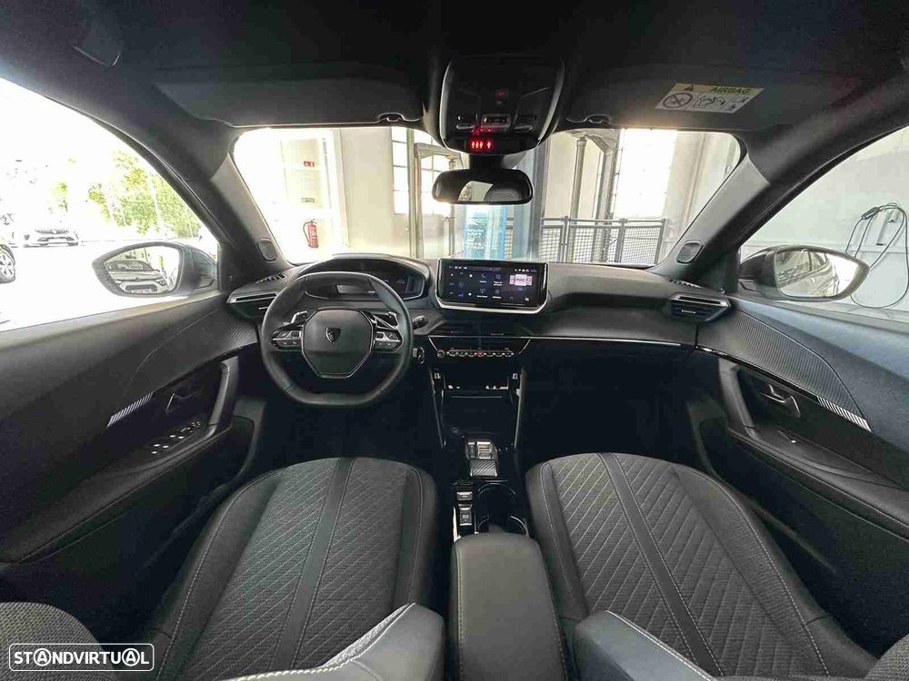 Peugeot 2008 1.2 Hybrid Allure e-DCS6 - 8