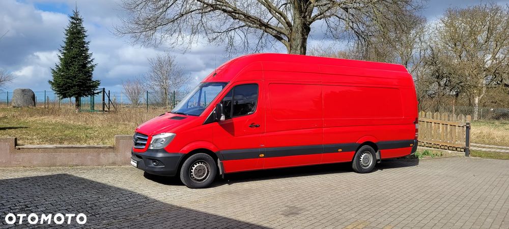 Mercedes-Benz Sprinter - 2