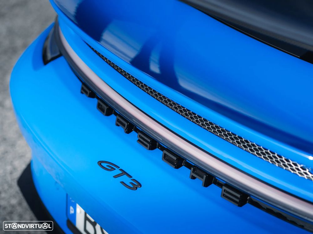 Porsche 911 (992) GT3 PDK - 27