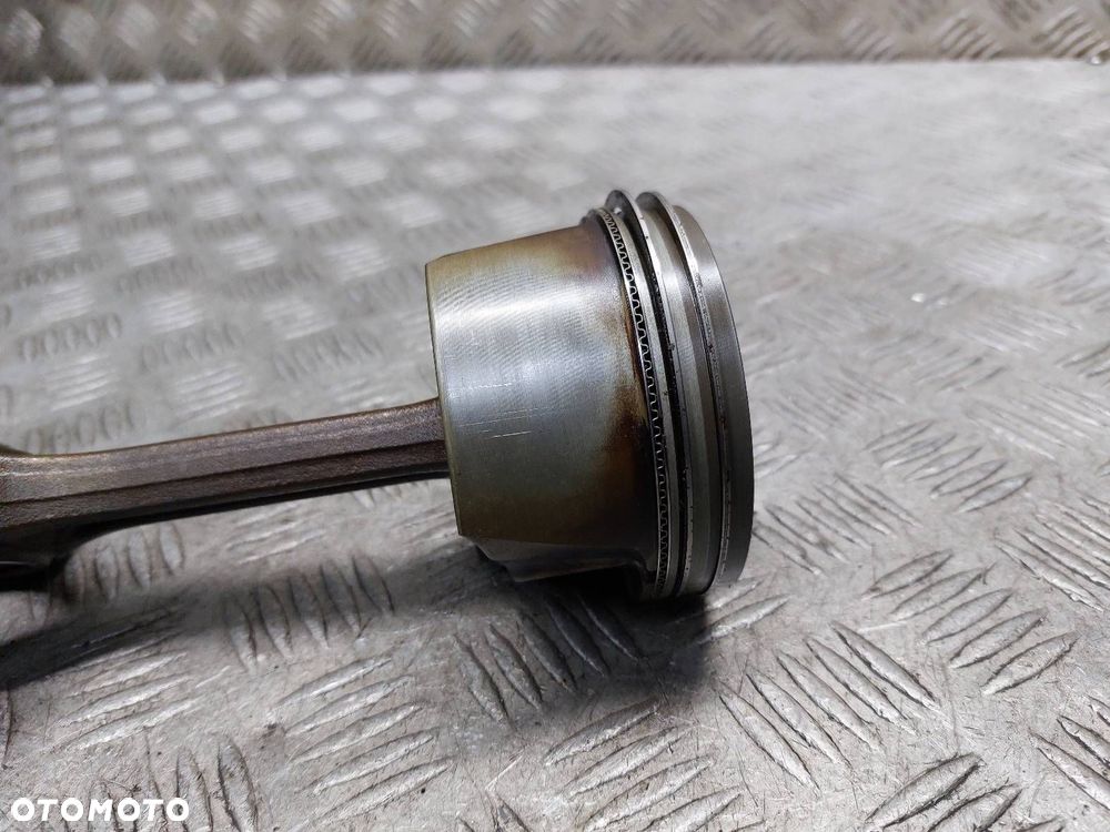 TŁOK + KORBOWÓD CENA ZA KPL 4SZT SAAB 9-5 I 2.0 T - 8