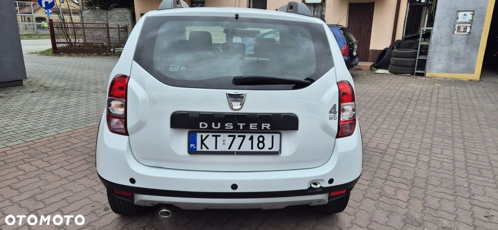 Dacia Duster 1.6 SCe Laureate 4x4 S&S - 4