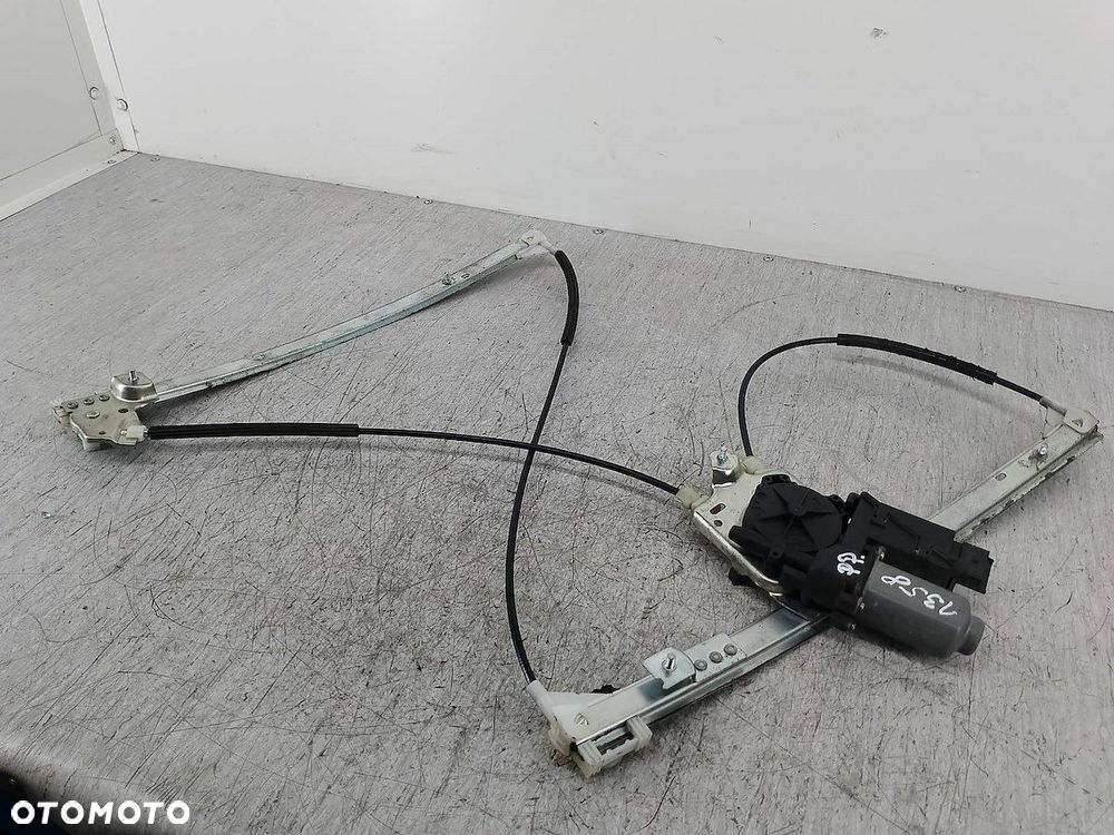 PODNOŚNIK SZYBY PRAWY PRZÓD RENAULT LAGUNA II - 1