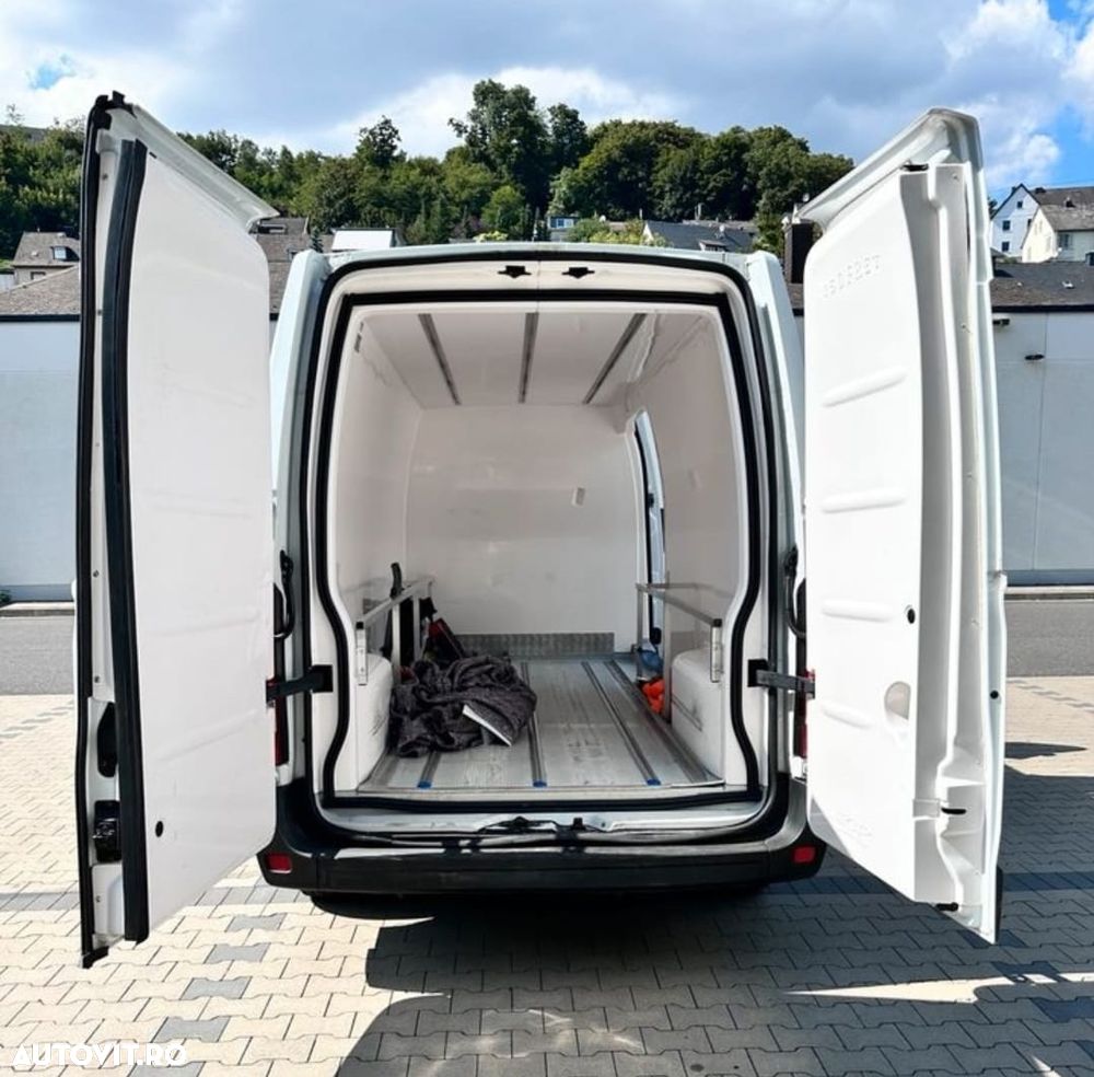 Renault Master - 11