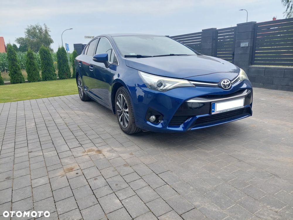 Toyota Avensis 1.8 Premium MS - 2