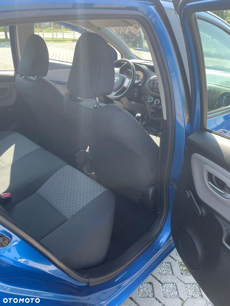Toyota Yaris 1.33 Active EU6 - 13