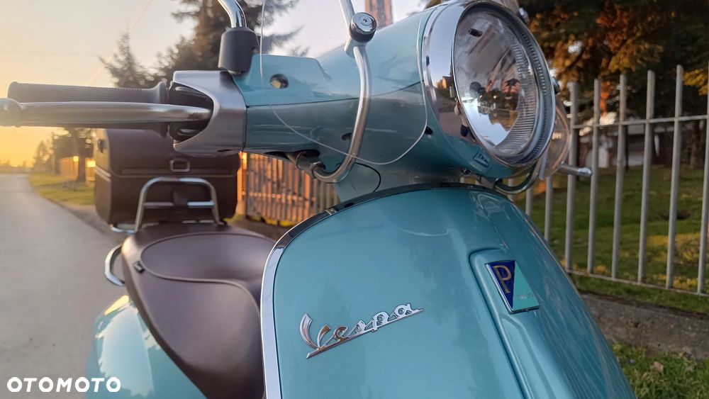 Piaggio Vespa - 12
