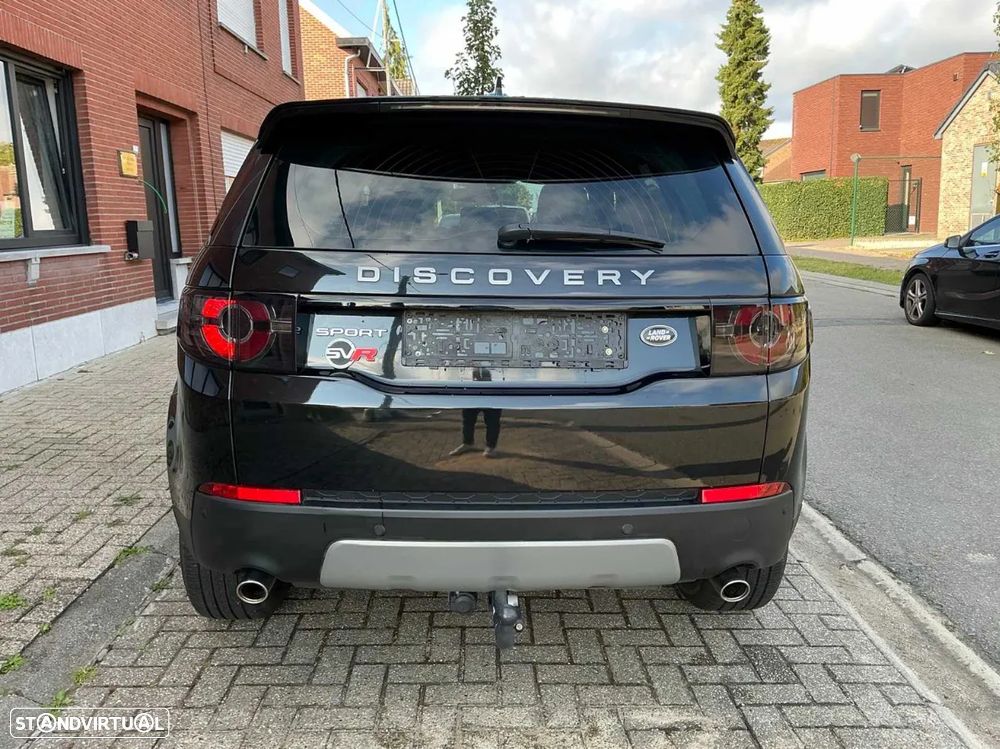 Land Rover Discovery Sport 2.0 TD4 SE Auto - 5