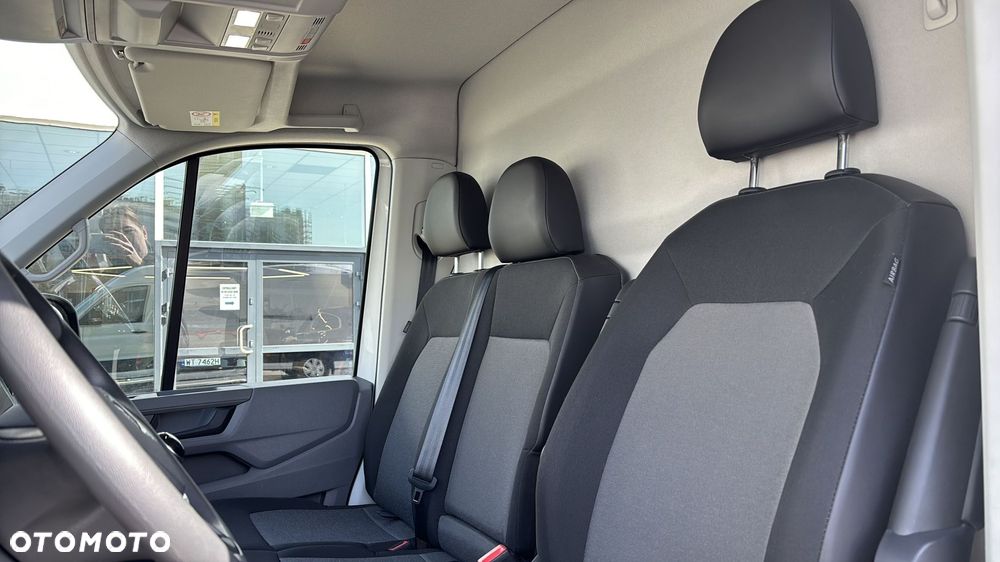 Volkswagen Crafter - 12