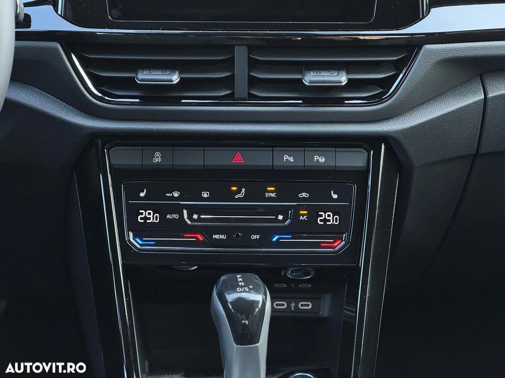 Volkswagen T-Roc 1.5 TSI DSG Style - 10