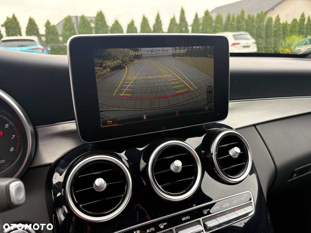 Mercedes-Benz Klasa C 300 7G-TRONIC Avantgarde - 15