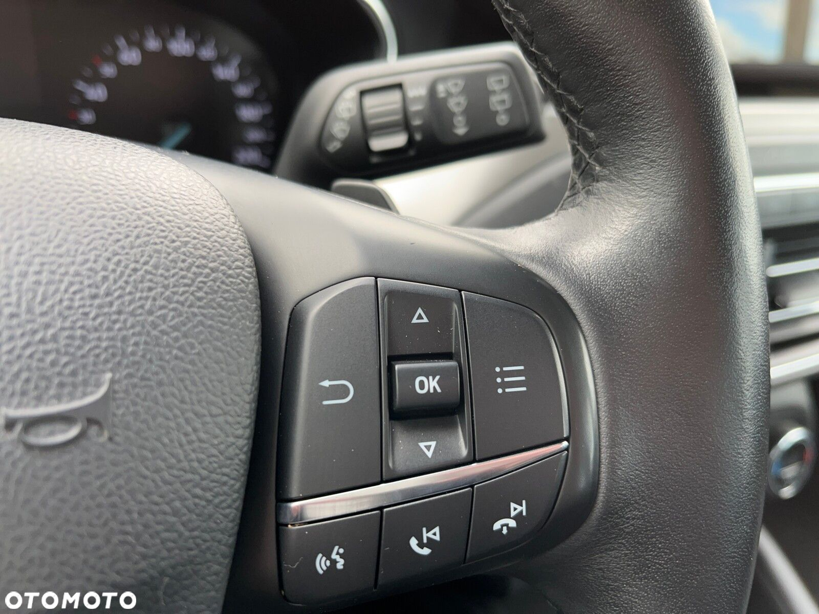 Ford Focus - 24