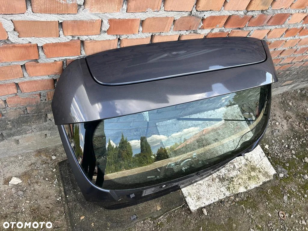 Klapa bagażnika tył tylna Ford Fiesta Mk7 - 6