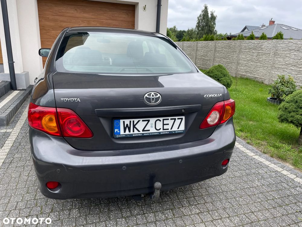 Toyota Corolla 1.6 VVT-i Premium - 3