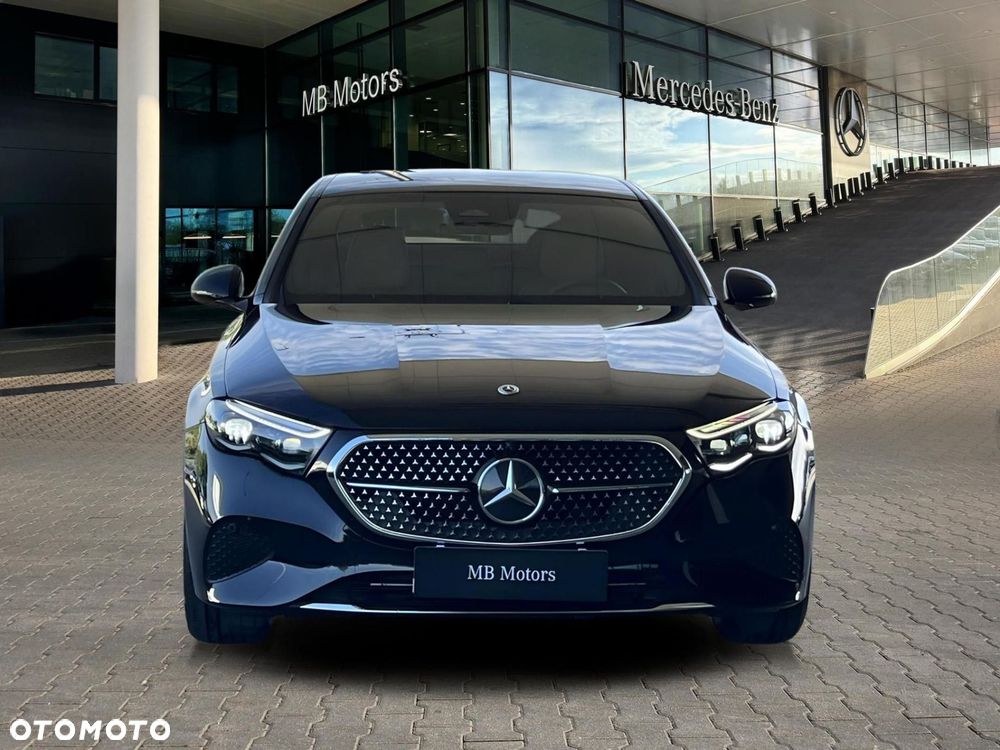 Mercedes-Benz Klasa E - 9