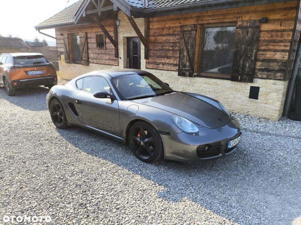Porsche Cayman S - 1