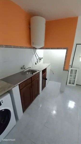 Moradia T2 para Alugar – Barbas (Merceana, Alenquer) - Grande imagem: 3/10