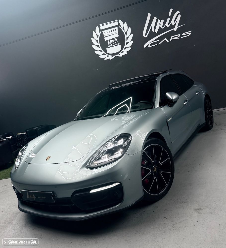 Porsche Panamera Sport Turismo 4S E-Hybrid - 31
