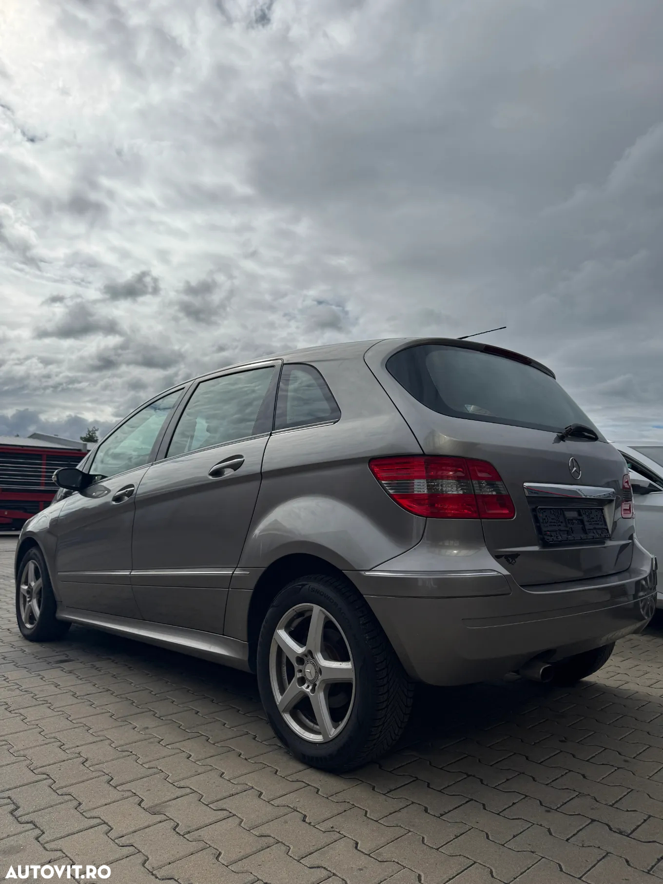 Mercedes-Benz B 200 CDI Special Edition - 14