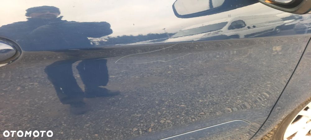 Ford Tourneo Courier 1.0 EcoBoost Ambiente - 14