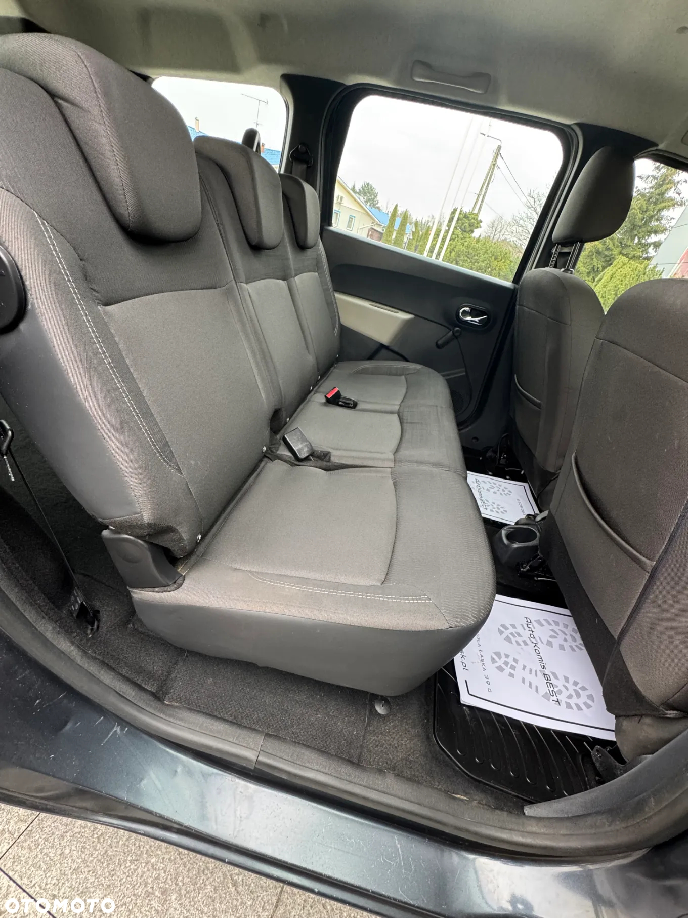 Dacia Lodgy 1.6 MPI 85 Prestige - 3