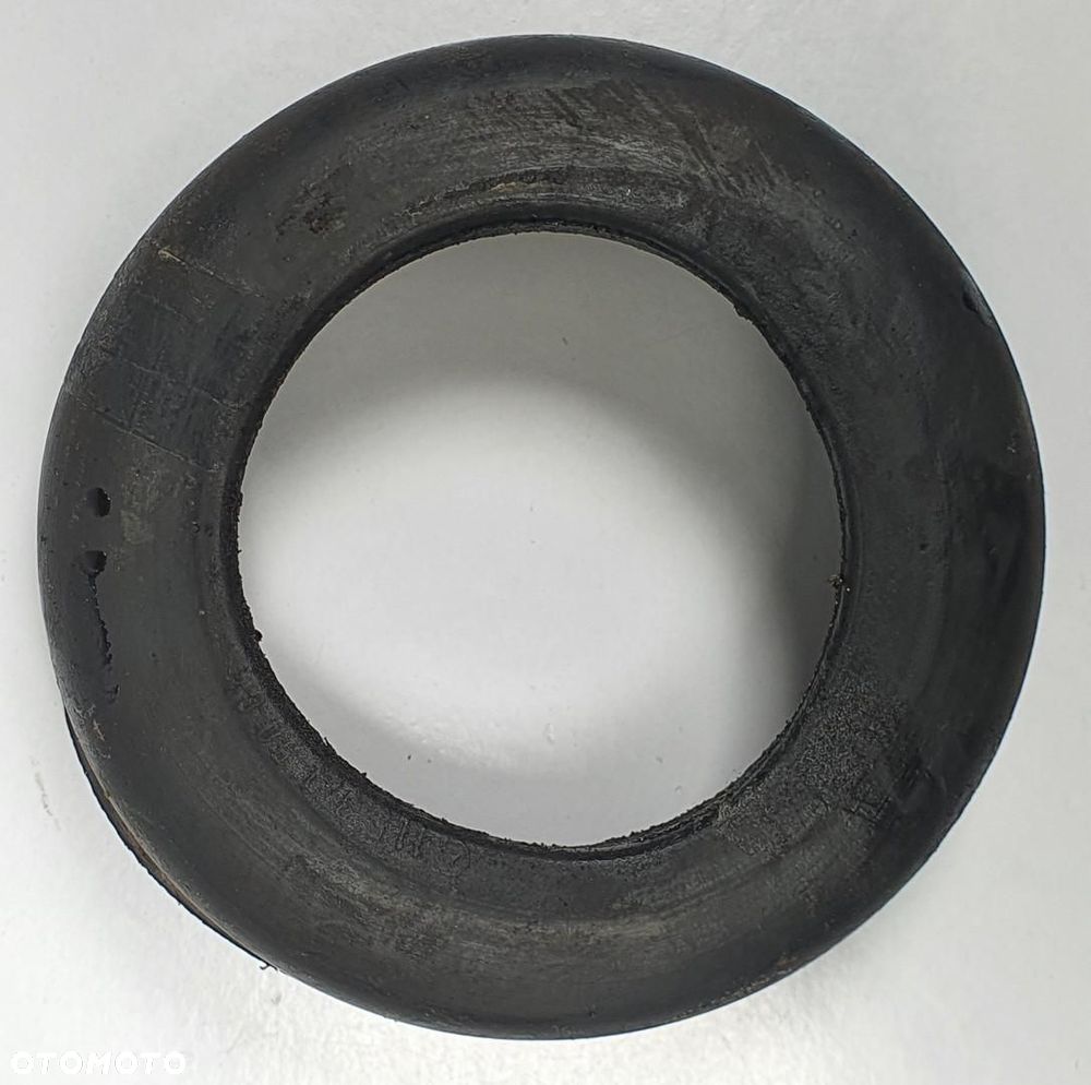 GUMA PODKŁADKA SPRĘŻYNY PRZÓD MERCEDES W115 1153215084 - 1