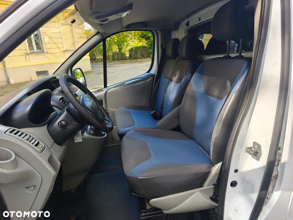 Renault Trafic Long L2H1 2.0dci Klima - 9