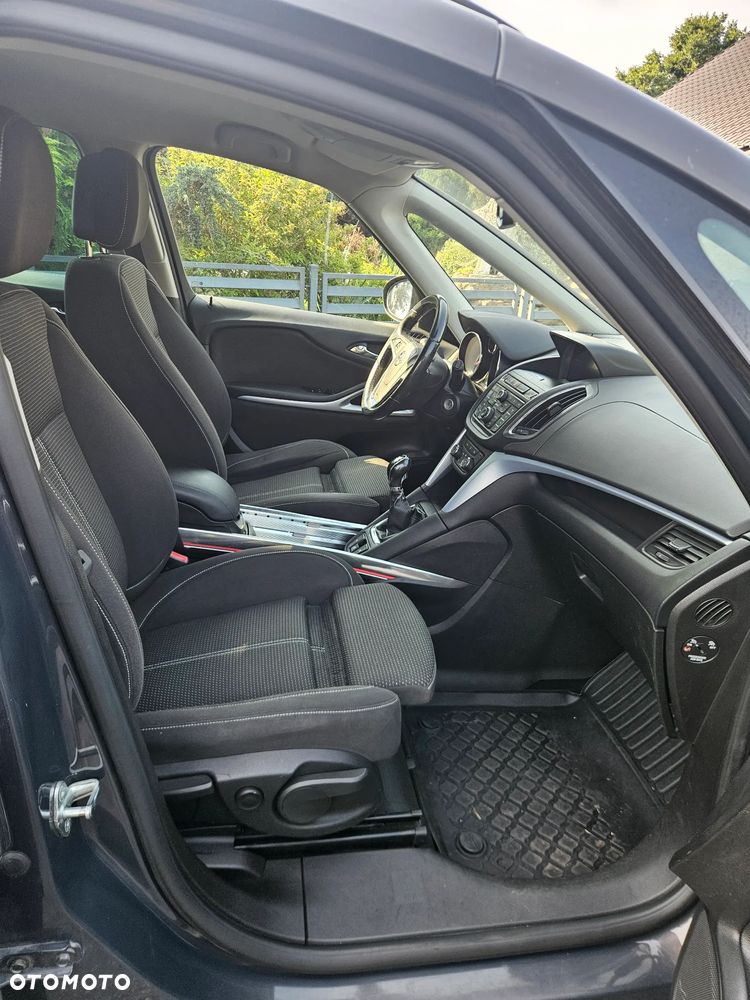 Opel Zafira - 7