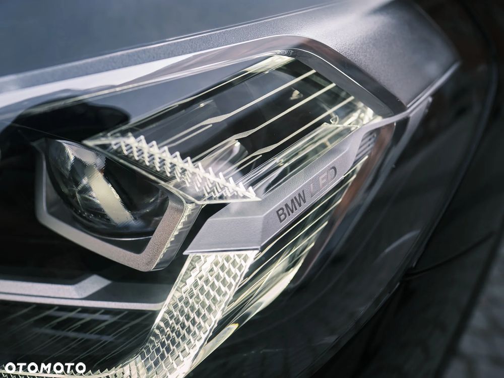 BMW X3 xDrive30i - 11