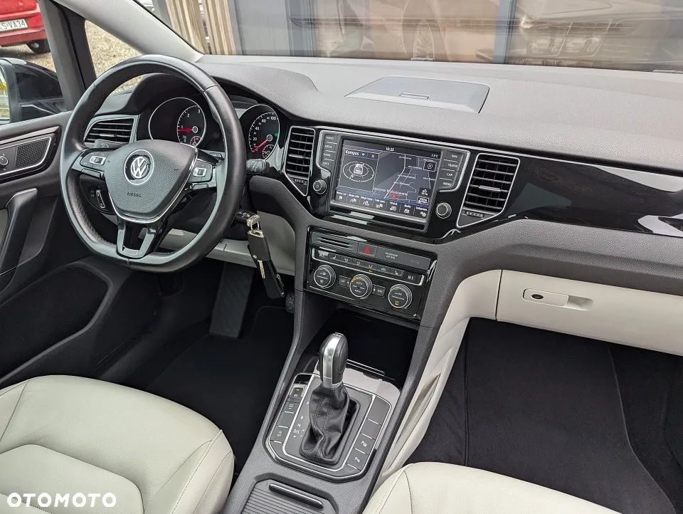 Volkswagen Golf Sportsvan 2.0 TDI SCR DSG Highline - 19