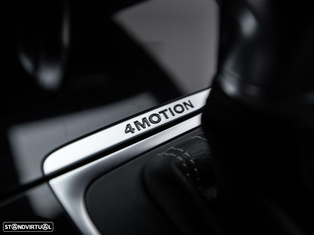 Volkswagen Golf 2.0 TSI R DSG — fotografia 19