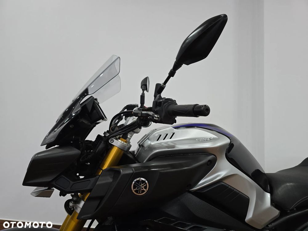 Yamaha MT - 20