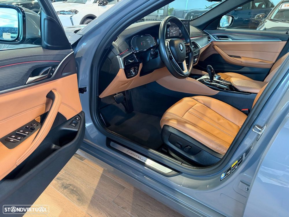 BMW 530 e Line Luxury — fotografia 9