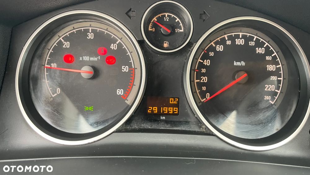 Opel Zafira - 22
