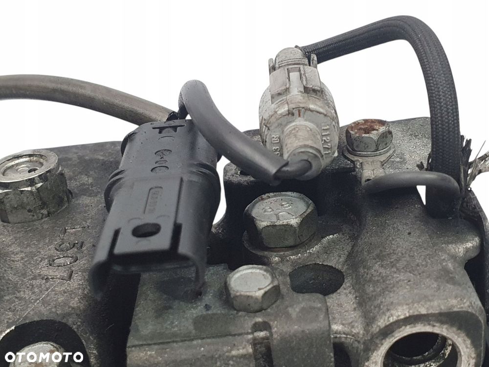 SPRĘŻARKA KLIMATYZACJI BMW E87 E90 2.0 D denso 6452 6987862-02 22527010 - 8