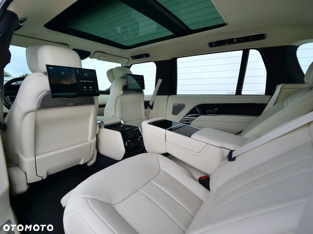 Land Rover Range Rover - 32