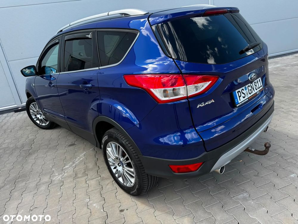 Ford Kuga 2.0 TDCi 4x4 Titanium - 4