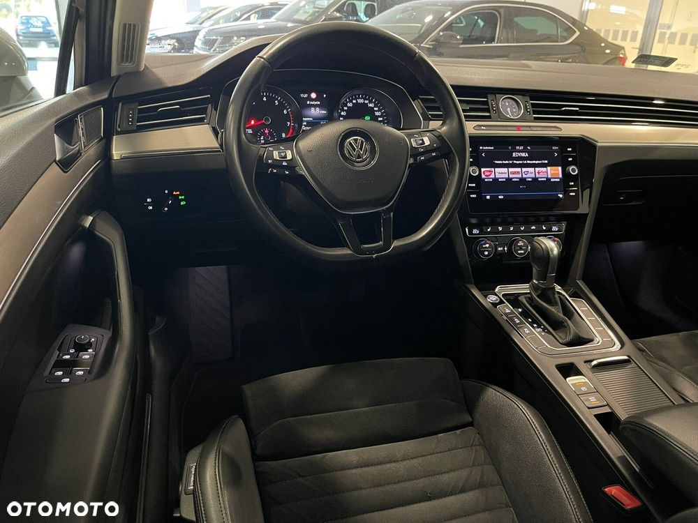 Volkswagen Passat 1.8 TSI BMT Highline DSG - 11
